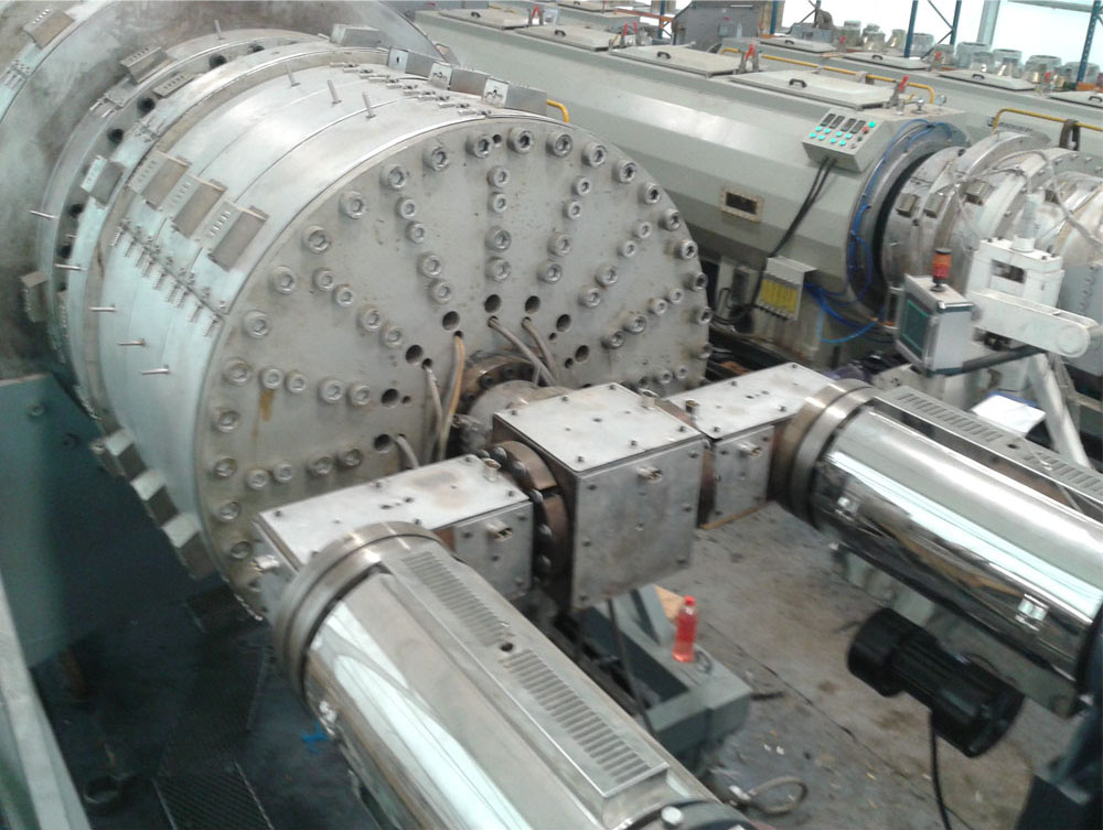 plastic pipe extruder die.jpg